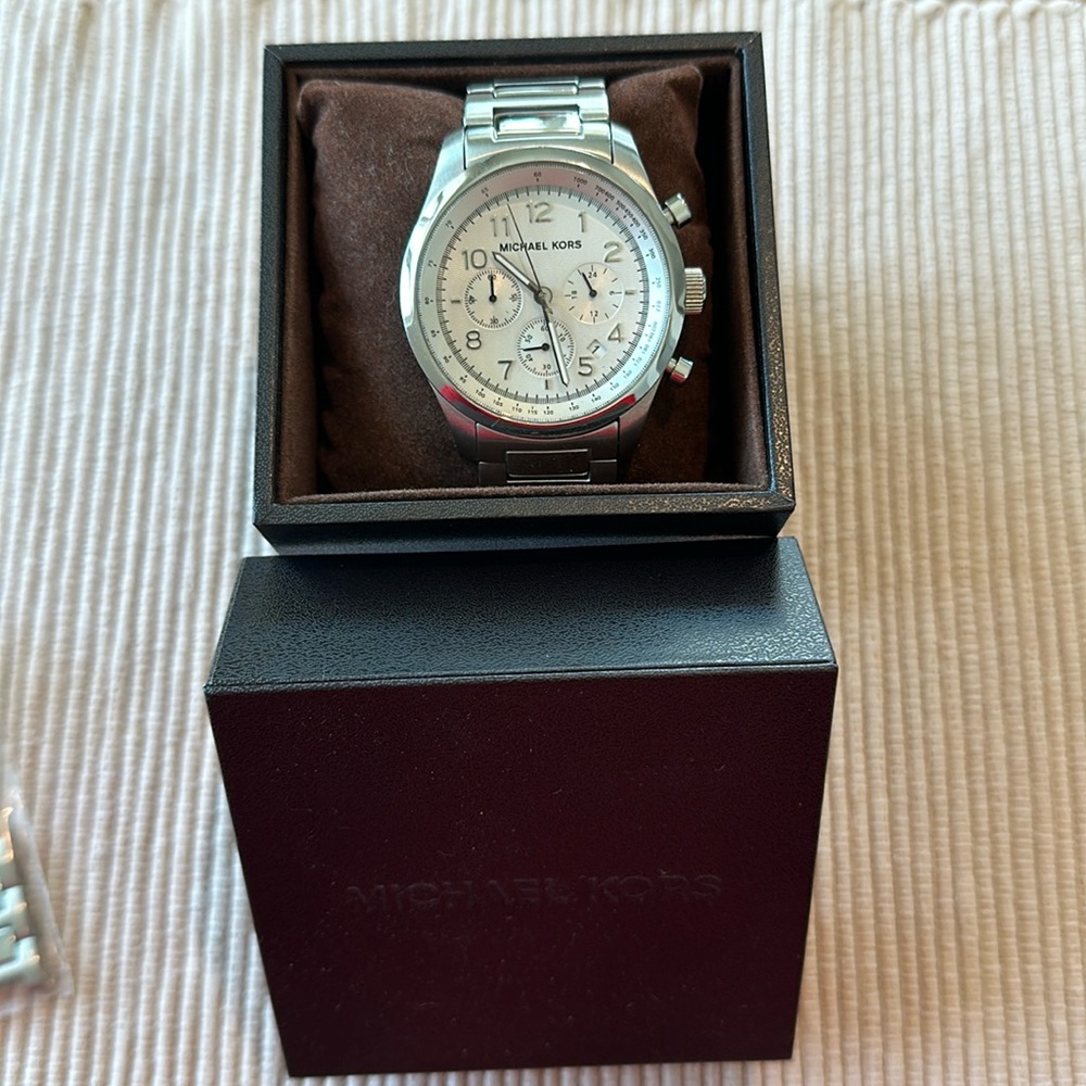 Michael Kors oversized watch silver